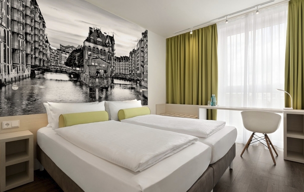 Super 8 by Wyndham Hamburg Mitte 