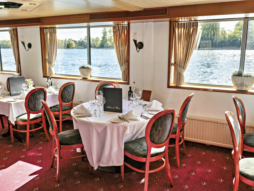 MS Olympia Restaurant